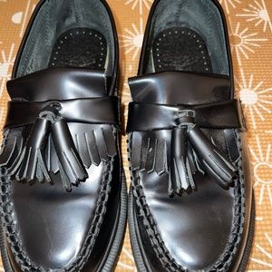 DR. MARTENS ADRIAN SMOOTH LEATHER TASSEL LOAFERS